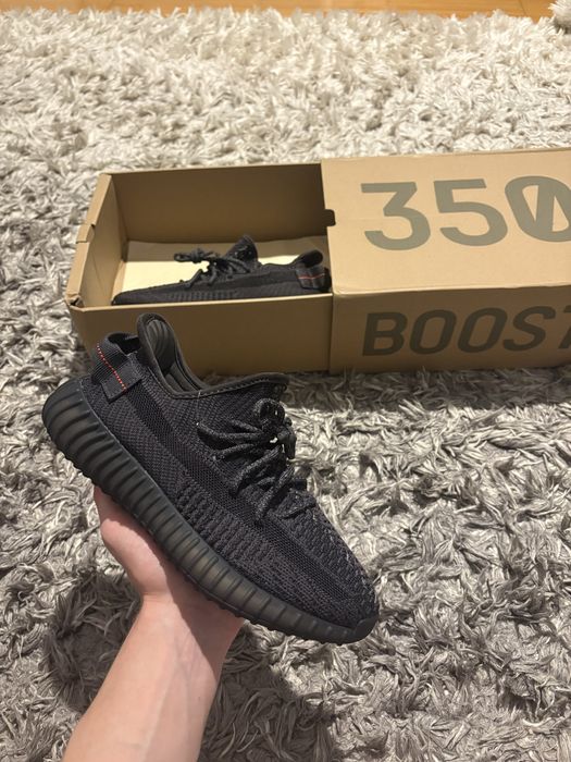 Yeezy 350v2 black reflective