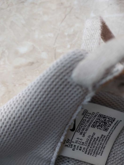 Маратонки NIKE juniors AIR FORCE 1 Eur 36