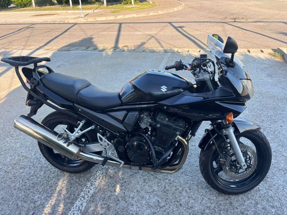 Motocicleta suzuki gsf 650 s bandit