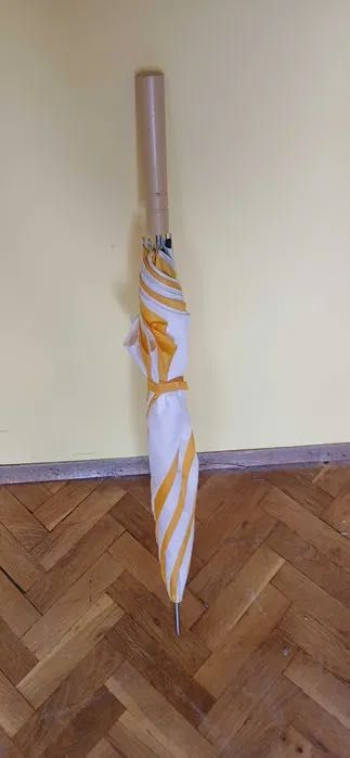 Автоматичен чадър