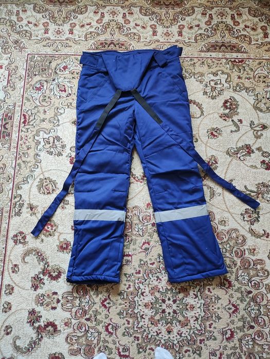 Продам утеплённые брюки с лямками