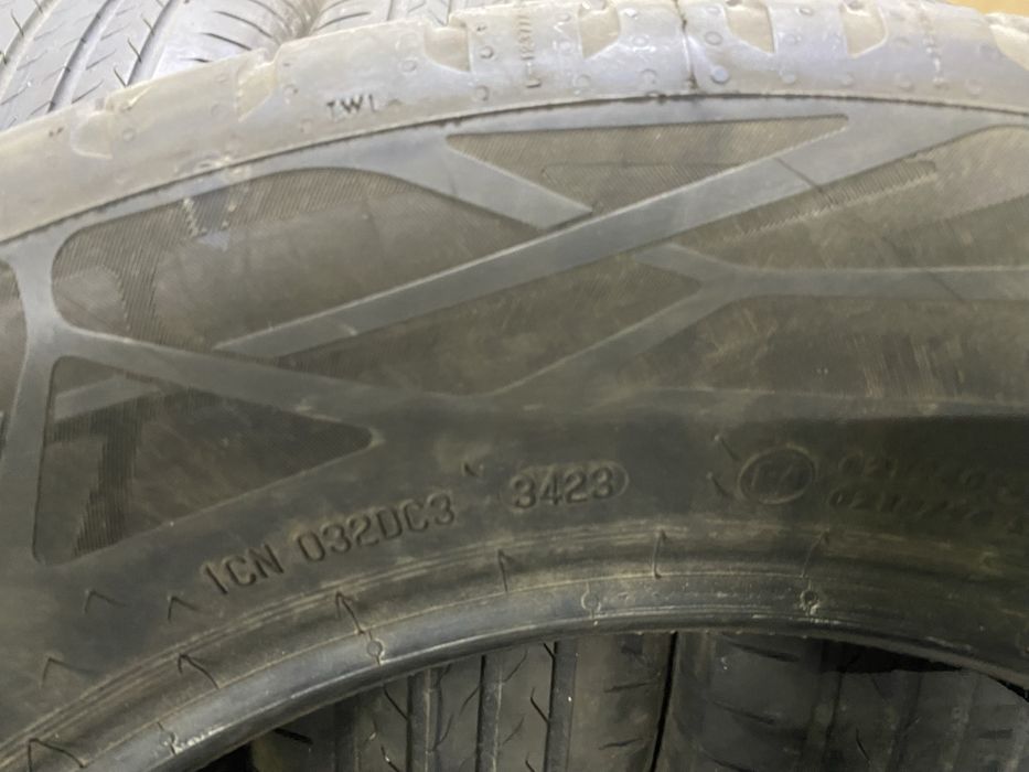 Anvelope vara 215/60R17 Continental EcoContact 6Q 96H