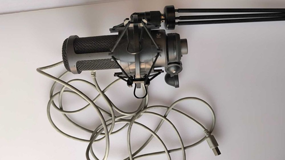 AudioTechnica AT2020 USB Микрофон