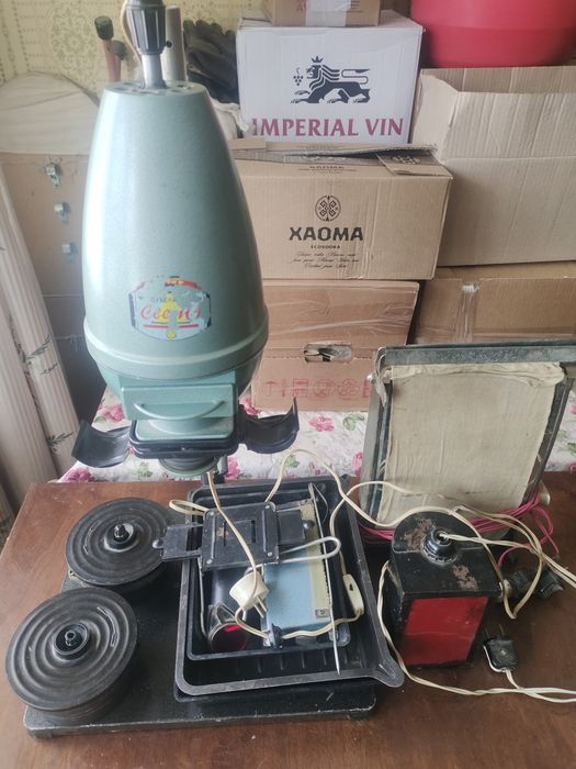 Продам фотоувеличитель
