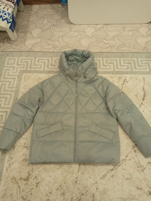 Продам новые зимние куртки