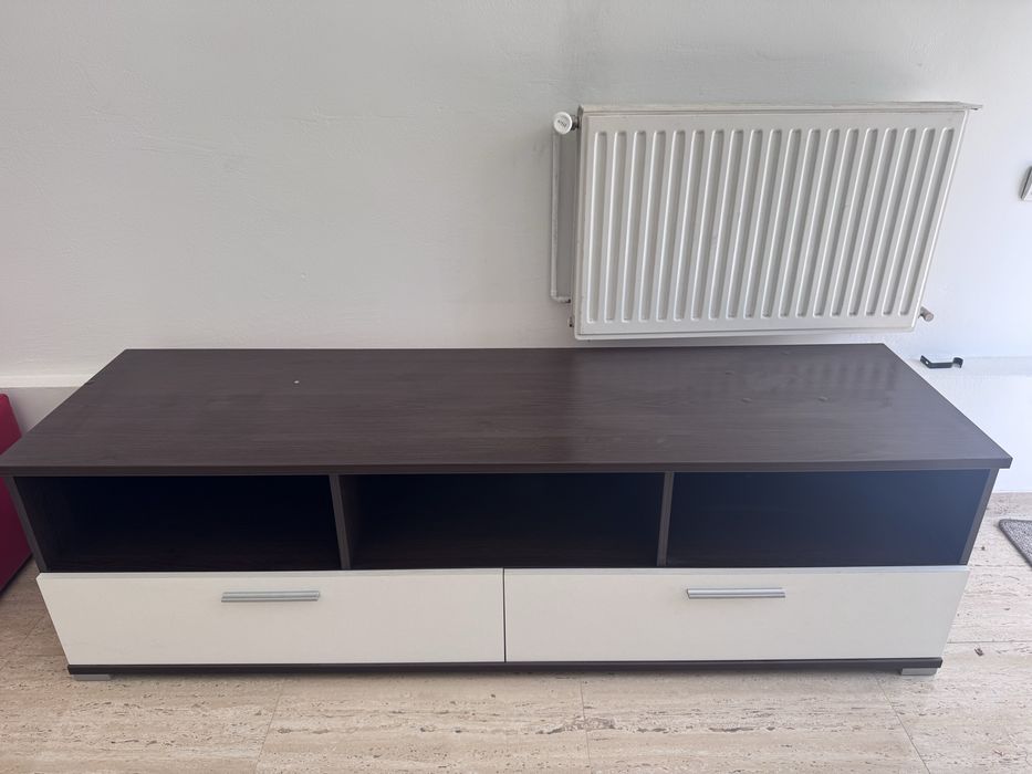 Comoda TV de vanzare
