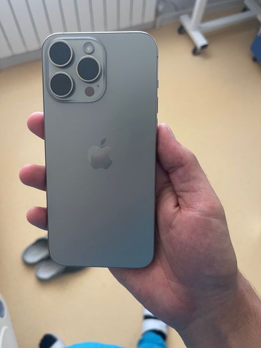 iphone 15 pro max natural titanium