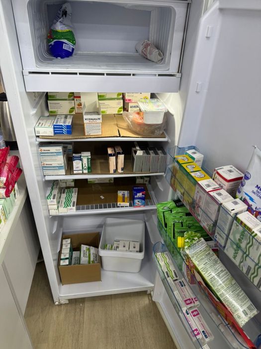 Продам холодильник