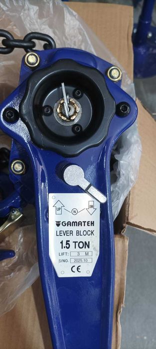 1.5 тона Ръчна верижна лебедка с тресчотка (талия), с 3 м. верига, CB1530