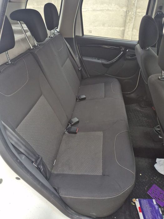 dezmembram dacia duster 2013 1.5 dci 4x2 capota fata /bara fata/ aripa