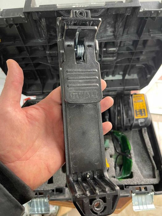 Nivela laser DEWALT XR 12V 3x360° DCE089D1G-QW - pentru piese