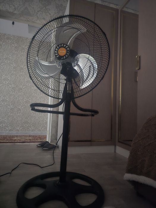 Продам вентилятор