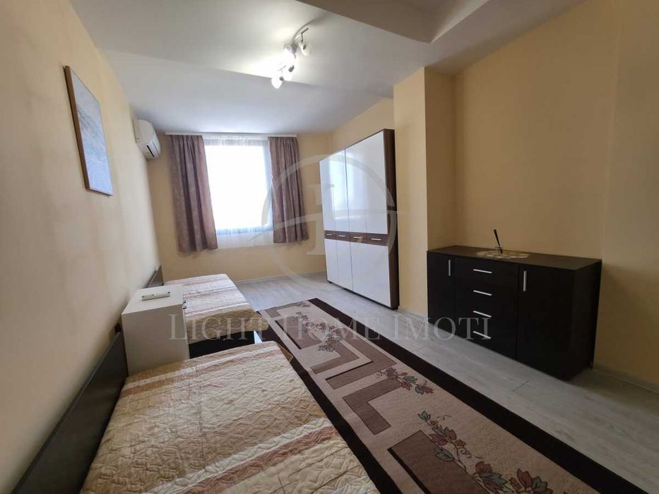 Продава се Тристаен апартамент в Пловдив, Каменица 2 - 90 кв.м за 1889 €/кв.м - Снимка #12