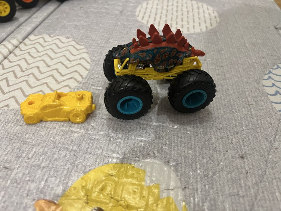 Hot wheels monster trucks