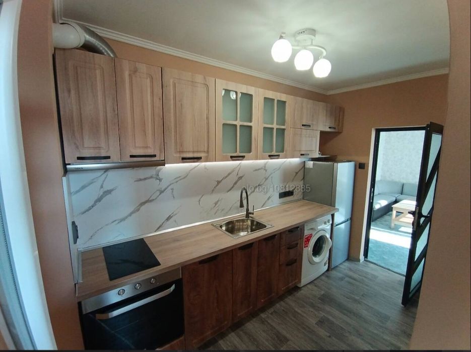 Дава се под наем Двустаен апартамент в София, Зона Б-18 - 65 кв.м за 598.23 € - Снимка #1