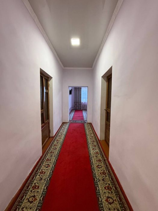 5 sotiqli hovli sotiladi