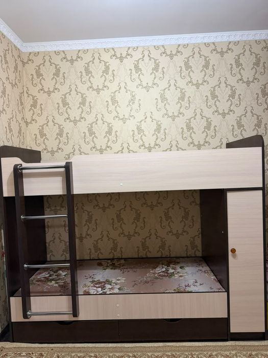 Продаётся двухъяростный кровать