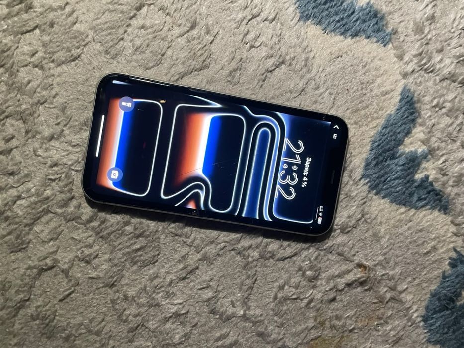 Iphone xr 64gb.