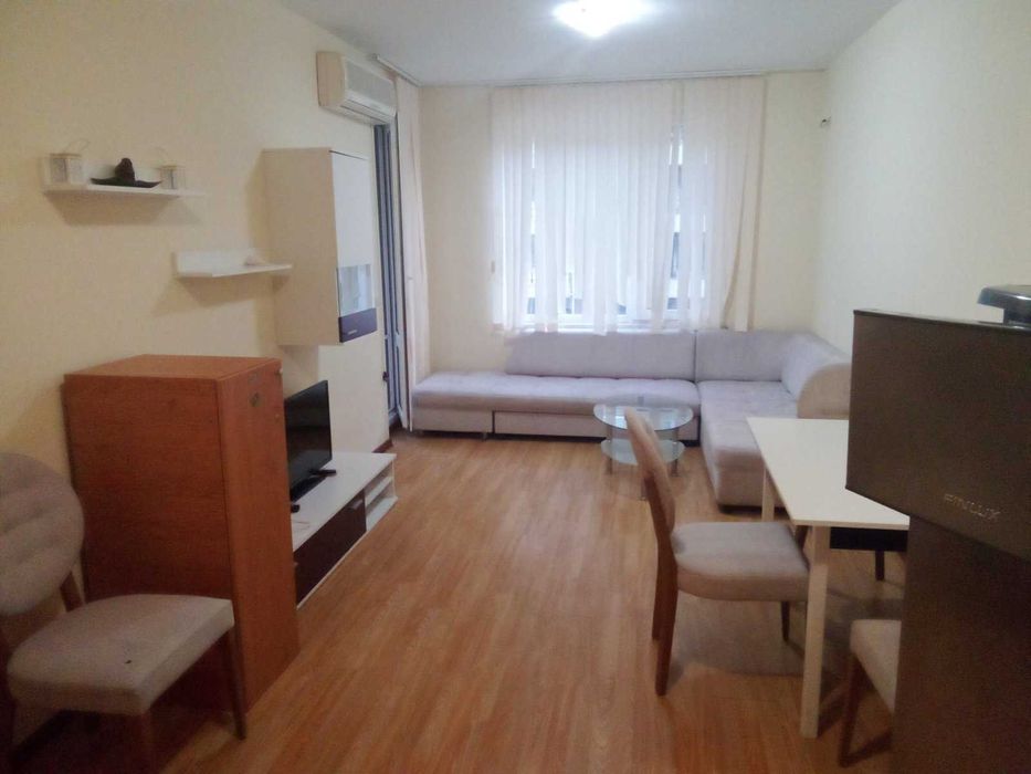 Дава се под наем Двустаен апартамент в Бургас, Зорница - 54 кв.м за 229.5 € - Снимка #2