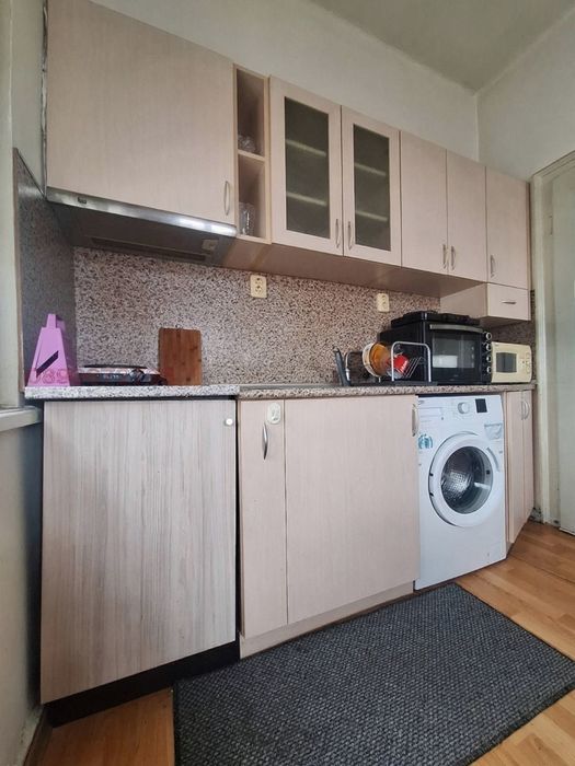 Дава се под наем Двустаен апартамент в Пловдив, Център - 60 кв.м за 306 € - Снимка #4