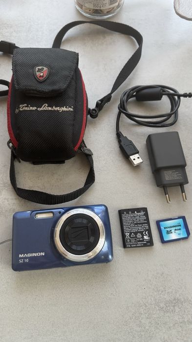 Aparat foto digital Maginon  , imprima data pe poza  10 xZoom optic