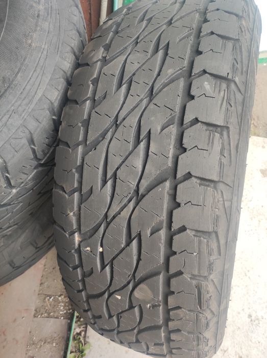 Bridgestone dueler at 265/65r17