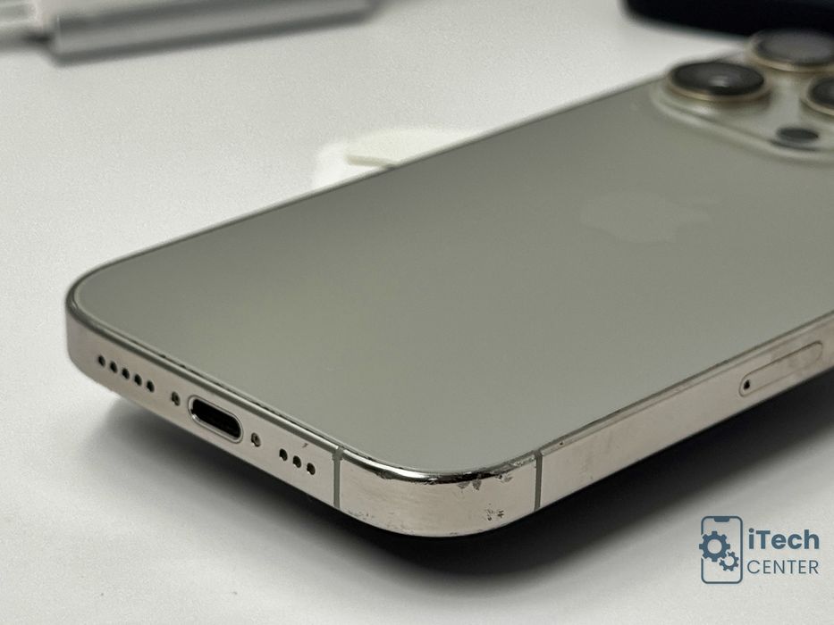 iPhone 16 Pro, 256GB, Natural Titanium, 100% батерия, ДОБЪР, 1г. ГАРАНЦИЯ!