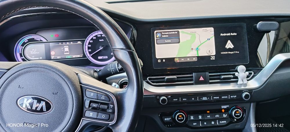 Kia niro hybrid 2020