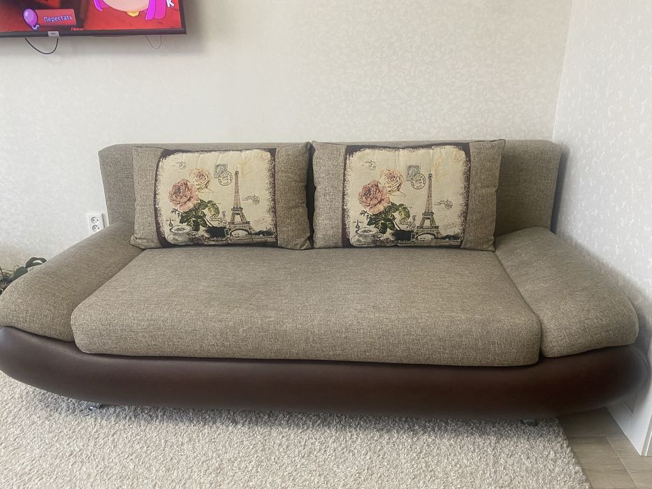 Тахта с ящиком для хранения — надёжная и удобная