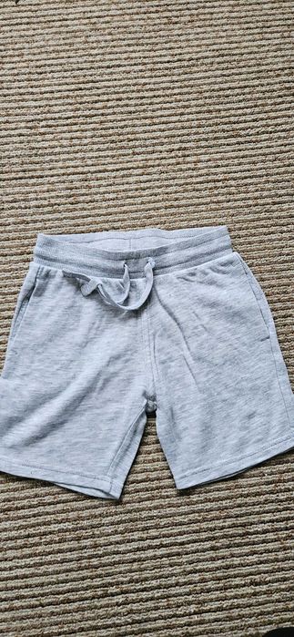 Къси панталонки - 1бр. Дънкови и 2бр от плат