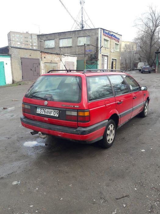 Продаю :Пассат В-3, универсал. Американец.