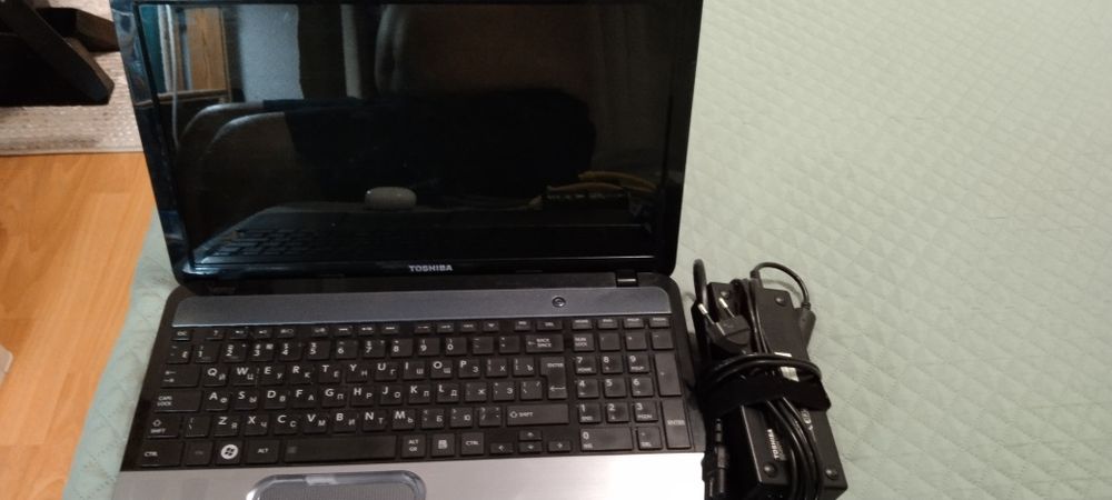 Продается ноутбук Toshiba