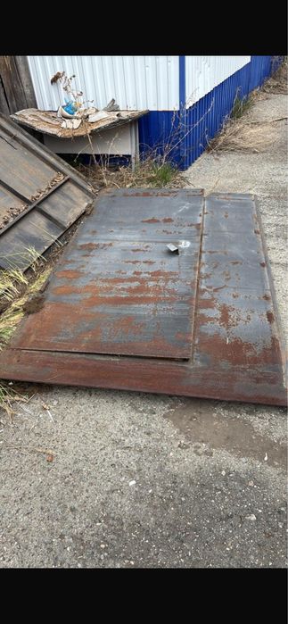 Продам гаражные ворота