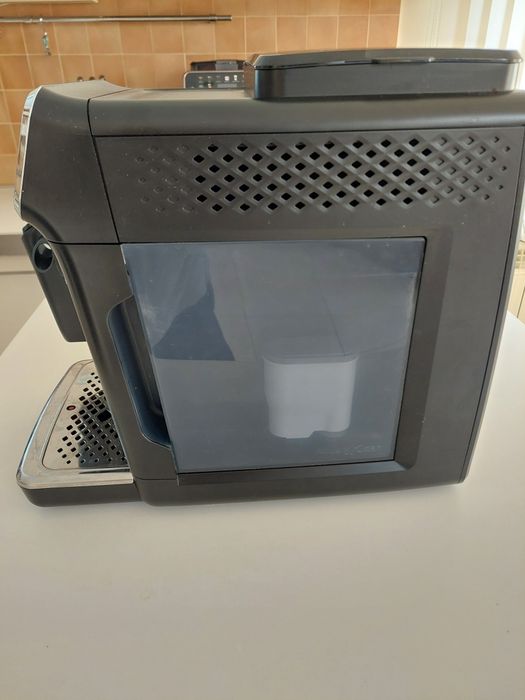 Продавам кафе автомат  Philips