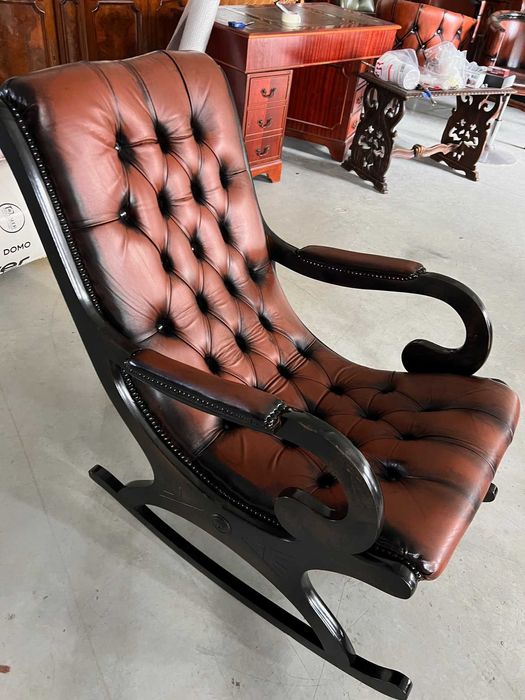 Balansoar Chesterfield!