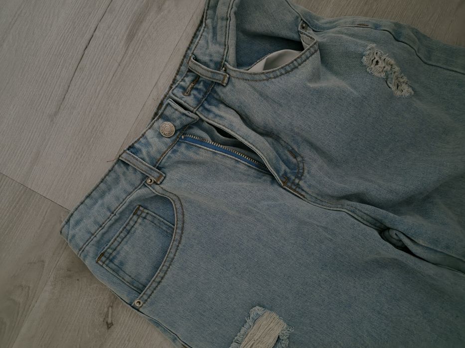 оувърсайзд дънки