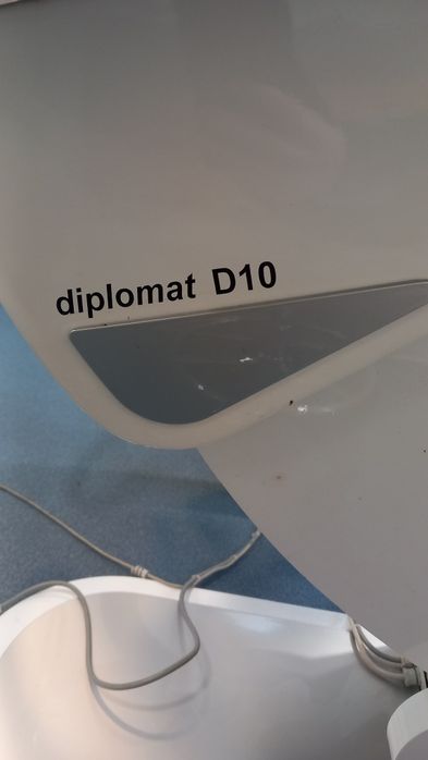 2 Unit-uri stomatologice  diplomat d10