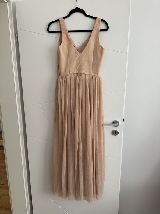 Дълга рокля с подплата