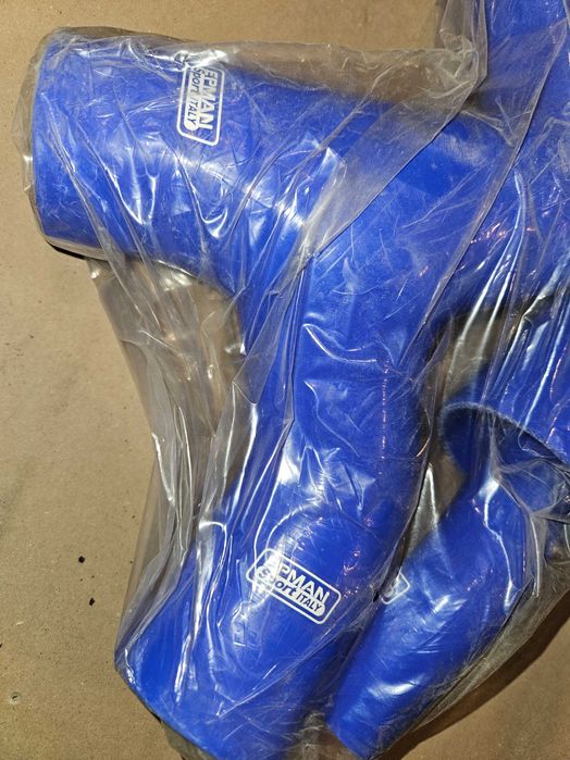 Нови силиконови въздуховоди за Subaru Forester/Impreza 2.5XT