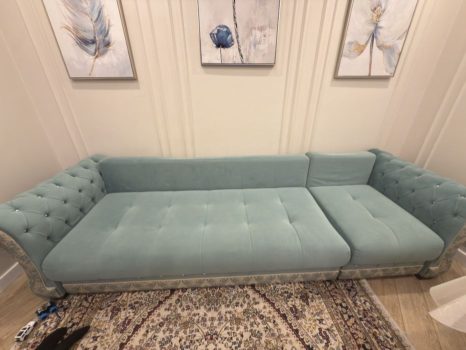 Диван для гостиной