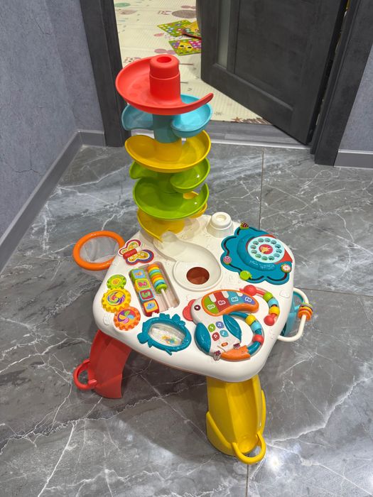 Продам детский игровой столик