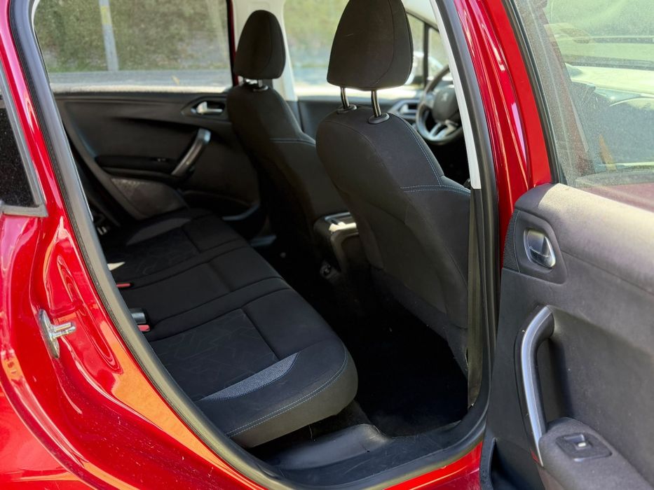 Peugeot 2008 și în rate