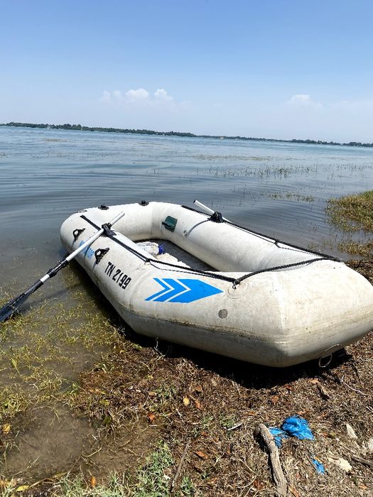 Продается надувная лодка