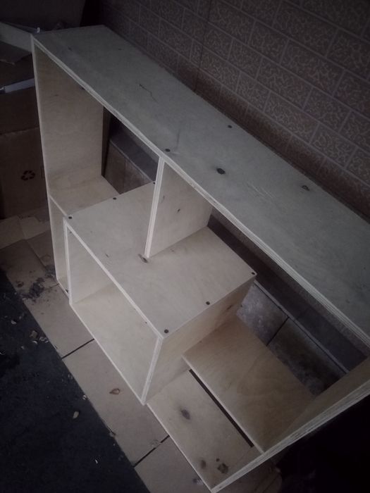 Полочка деревянная