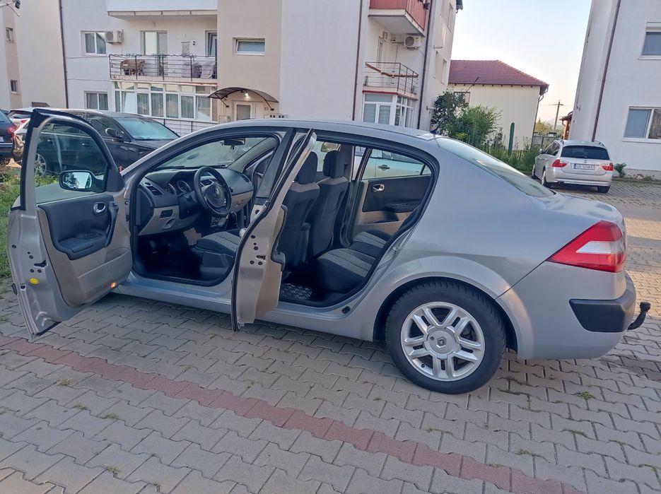 Vând Renault Megane