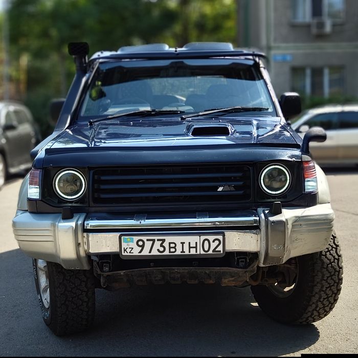 Продам внедорожник Pajero 2
