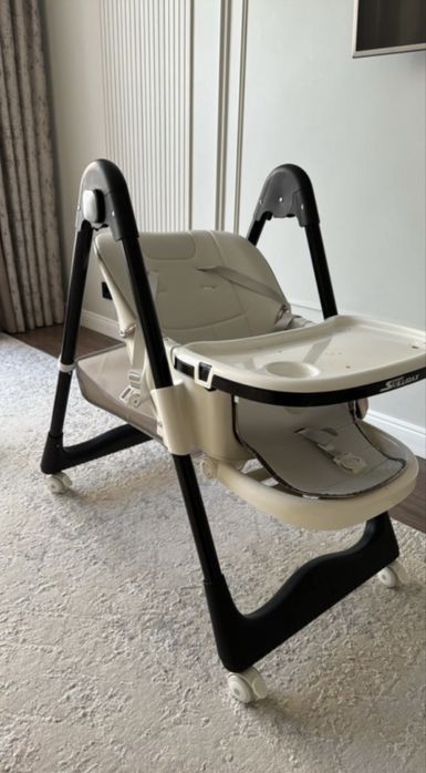 Продам стульчик для кормление