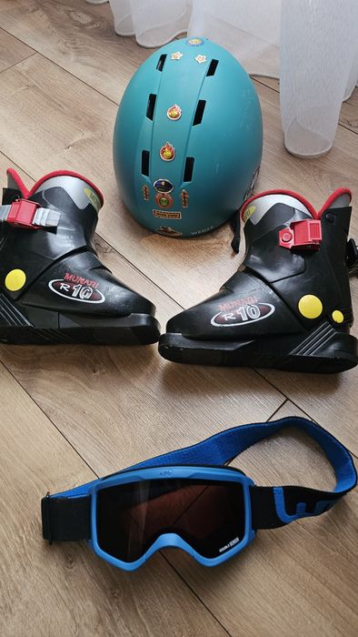 Set ski. Casca. Ochelari clapari copii