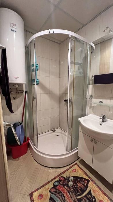 Продава се Двустаен апартамент в Бургас, Център - 74 кв.м за 1000 €/кв.м - Снимка #9