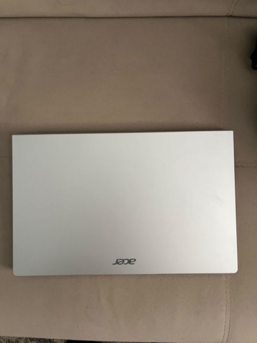 Ноутбук acer aspire 3
